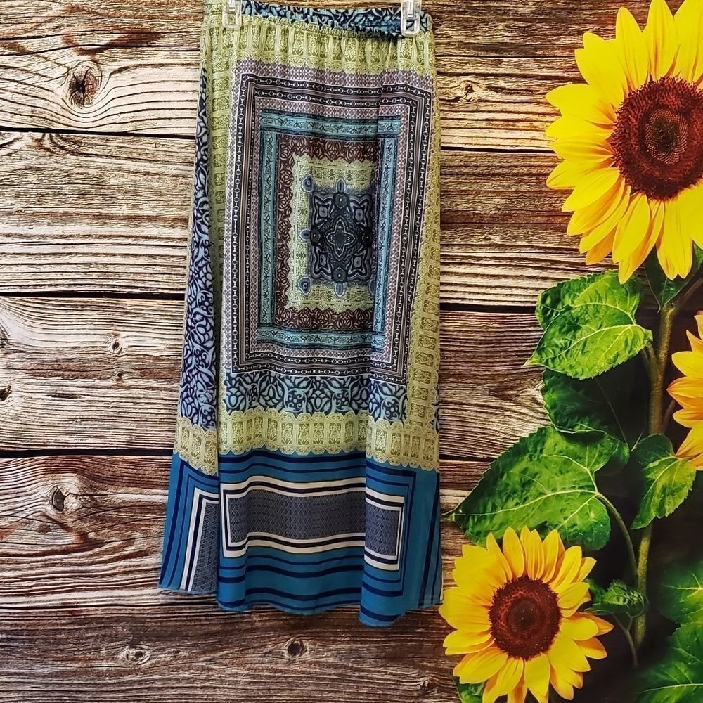 One World Boho silky multicolored maxi skirt